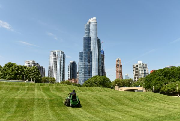 Cost of Corporate Lawn Mowing in Boise